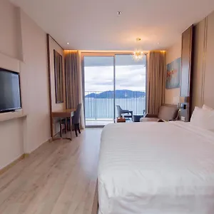 Moonlight Bay Panorama Condotel Ocean View , 나트랑 베트남