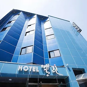 엘린 3*, 제주 대한민국